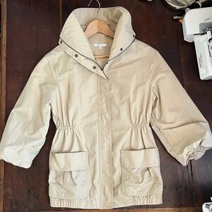 Vince Women's Khaki Jacket with 3/4 Sleeves